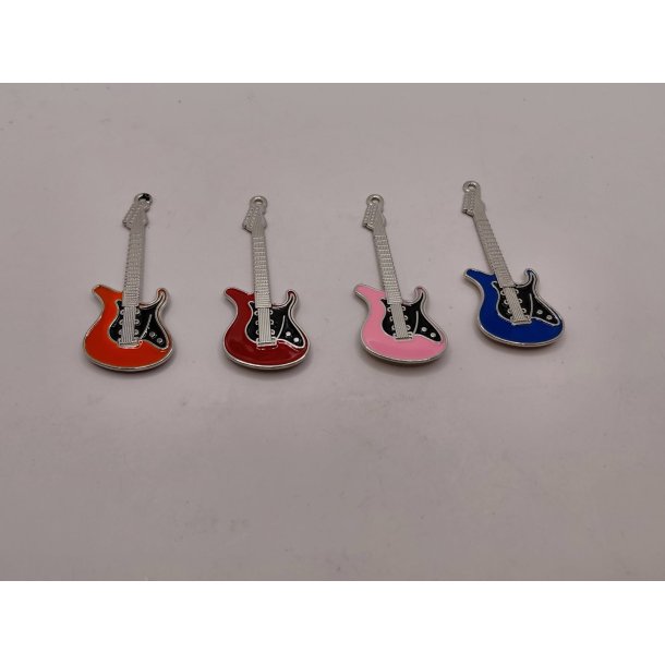 1 stk flad el guitar med magnet bag p� (ny)