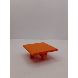 Bord i plastik (brugt)