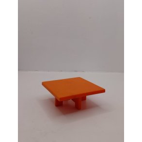 Bord i plastik (brugt)