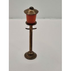 Gadelampe af gamle mnter (gammel)