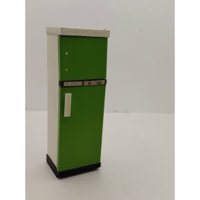 K�leskab. Lisa (brugt/lidt defekt)