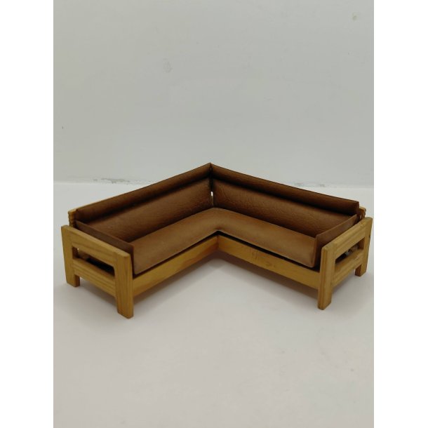 Hj�rnesofa i tr� og kunstl�der. Lisa (brugt/meget fin stand)