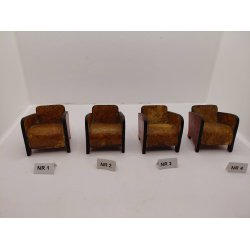 1 stk l�nestol i tr� med papir betr�k fra 1940'er (vintage med patina) 1:16/1:18
