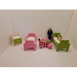Lundby barneseng inkl sengetj (brugt)