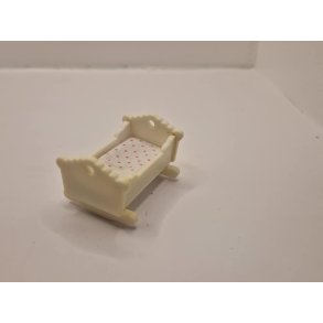 Vugge inkl sengetj (brugt)