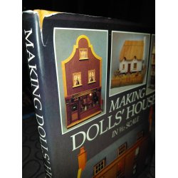 Making doll's house in 1:12 scale. Bog p� engelsk (brugt/lidt defekt)