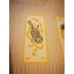 Tapet med musikinstrumenter (nyt)