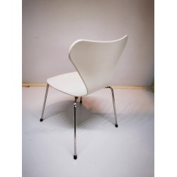robot Uretfærdighed Jeg har erkendt det Arne Jacobsen Syvér stol scala 1:6 (brugt) - Arne Jacobsen 1:6 - Frost  miniature