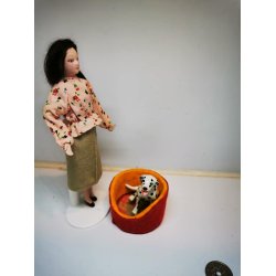 Hundekurv til dukkehus scala 1:12 (brugt)