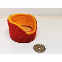 Hundekurv til dukkehus scala 1:12 (brugt)