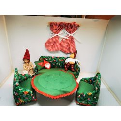 Rundt bord med dug (brugt)