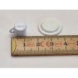 Baby kop og tallerken i metal (brugte)