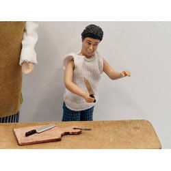 Slagterkniv med sort hndtag i metal