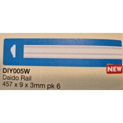 Tr liste hvid malet 45,7 x 0,9 x 0,3 cm DIY005 (ny)