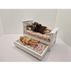 Caco dukke i porceln (antik)