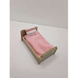 Madras og pude til brneseng (hndlavet)