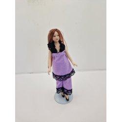 Lilla nattj med sort blonde