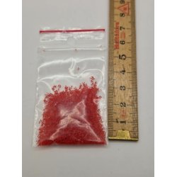 Pose med rdt strelse