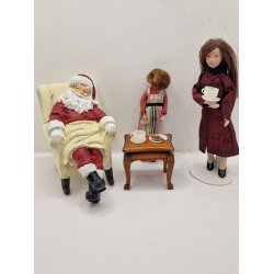 St med kop, underkrop og dessert tallerken i plastik (hndlavet/kan males)