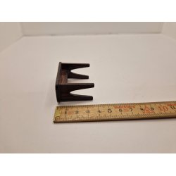 Skammel i mrkt tr (brugt)