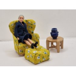 Lille bord i tr (brugt/som nyt)