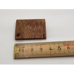 Lge/dr i tr (brugt/lidt defekt)