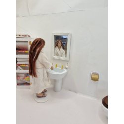 Spejl i tr ramme (brugt) 7,5 x 5,7 cm