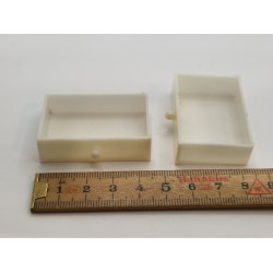 Skuffe i plastik (brugt)