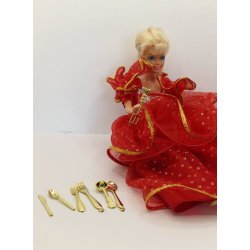 Lot med stort bestik, i plastik (brugt)