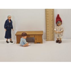 Brne/lille skrivebord i tr (brugt)