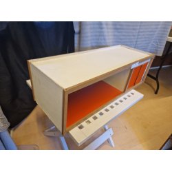 Dukkehus underetage scala 1:16/18  (brugt)