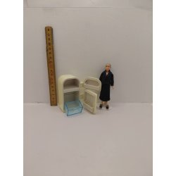 Kleskabet i plastik (brugt)