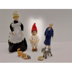 Mus og kat spiser sammen. I resin (nye)