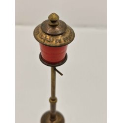 Gadelampe af gamle mnter (gammel)