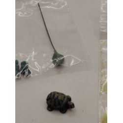 Akvarie s�t med skildpadde, sand og gr�nt (nyt)