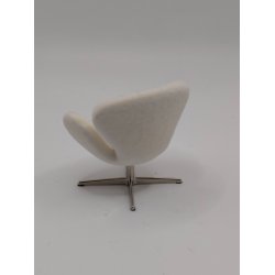 Svanen. Minimii skala 1:18 (ny)