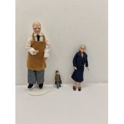 Meget lille dukke (brugt)