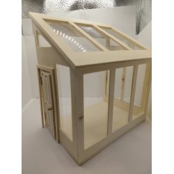 Drivhus i umalet tr� (brugt/som nyt) SENDES P� EGET ANSVAR