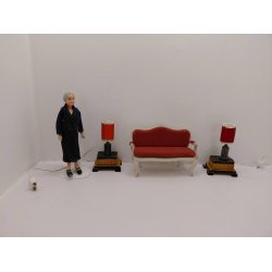 Bord lampe. Lundby (til h�jre p� billede nr 2) (vintage) 5V