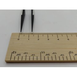 Spids pincet i metal. Scale 1:1 (ny)