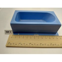 GRATIS 1 stk badekar i plastik (defekt)