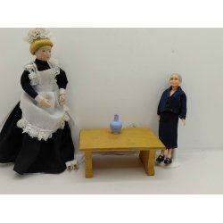 Lampe uden sk�rm. Lundby 5 volt (brugt/virker) 1:16/1:18