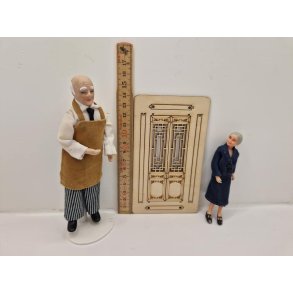 Umalet dr med karm (ny) (nr 7177)