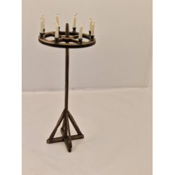 Lysestage p fod inkl lys (hndlavet)