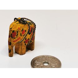 Elefant i tr (brugt)