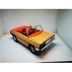 Lundby bil i tr (brugt)