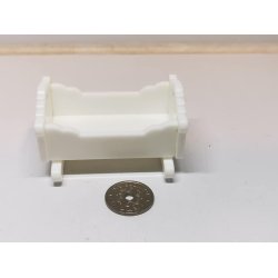 Vugge i plastik (brugt)