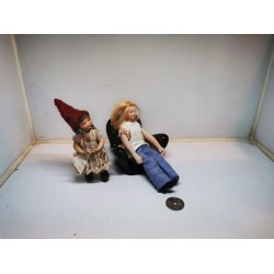 Stol Viceversa design by momou