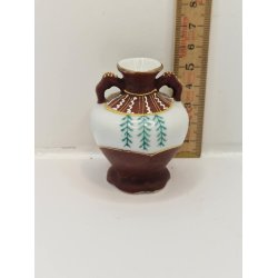Japansk vase I porceln (brugt)