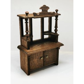 Sknk til dukkehus scala 1:12 (antik)